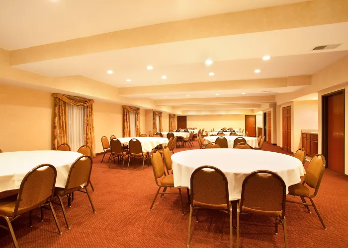 Hotel Western & 2*