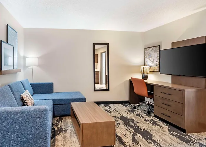 Hotel Western & 2*